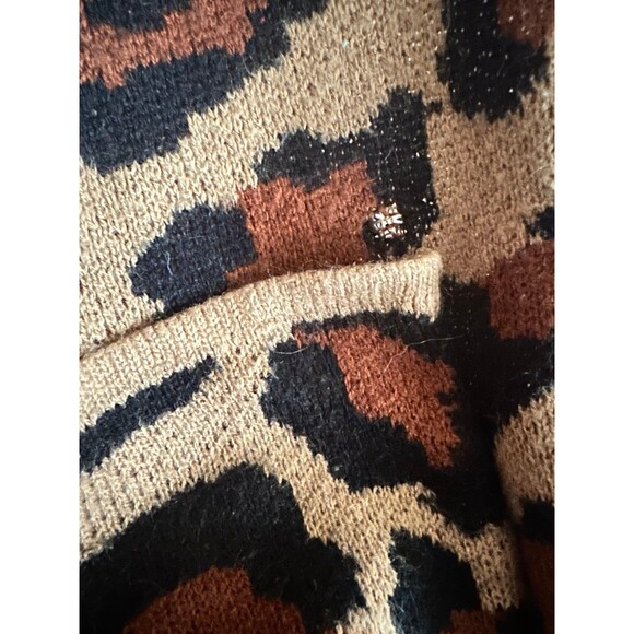 Alison Andrews Leopard Print Cardigan Sweater - Picture 3 of 3